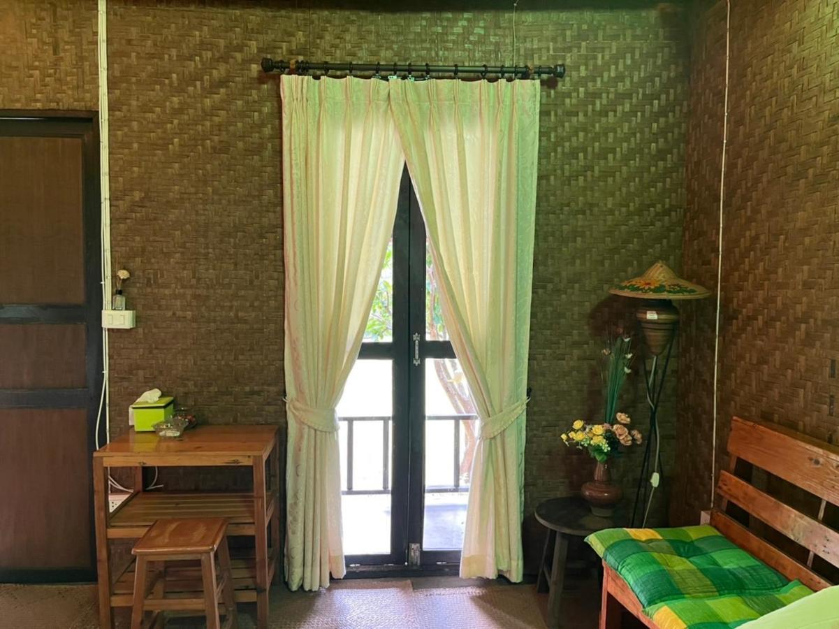 Paipunthong Resort Luaran gambar
