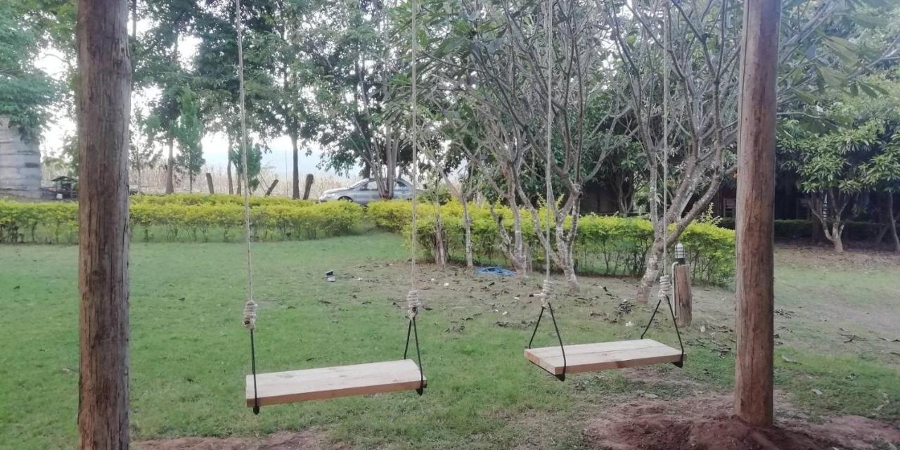 Paipunthong Resort Luaran gambar