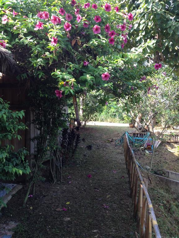 Paipunthong Resort Luaran gambar